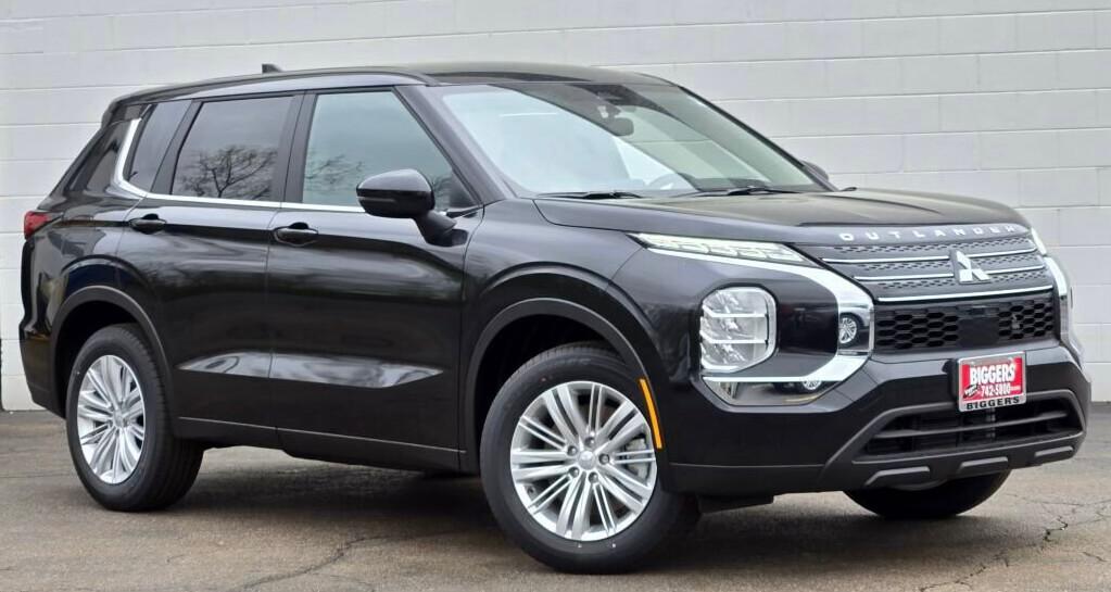 Mitsubishi Outlander 2024 in 