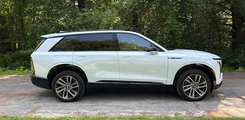 Cadillac VISTIQ 2026