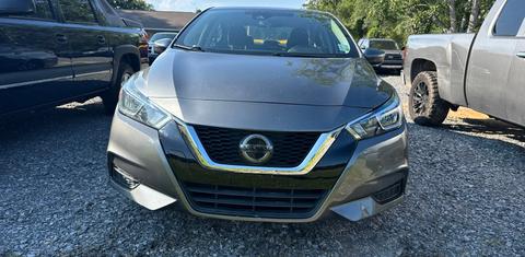Nissan Versa 2021