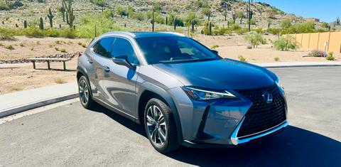 Lexus UX 2020