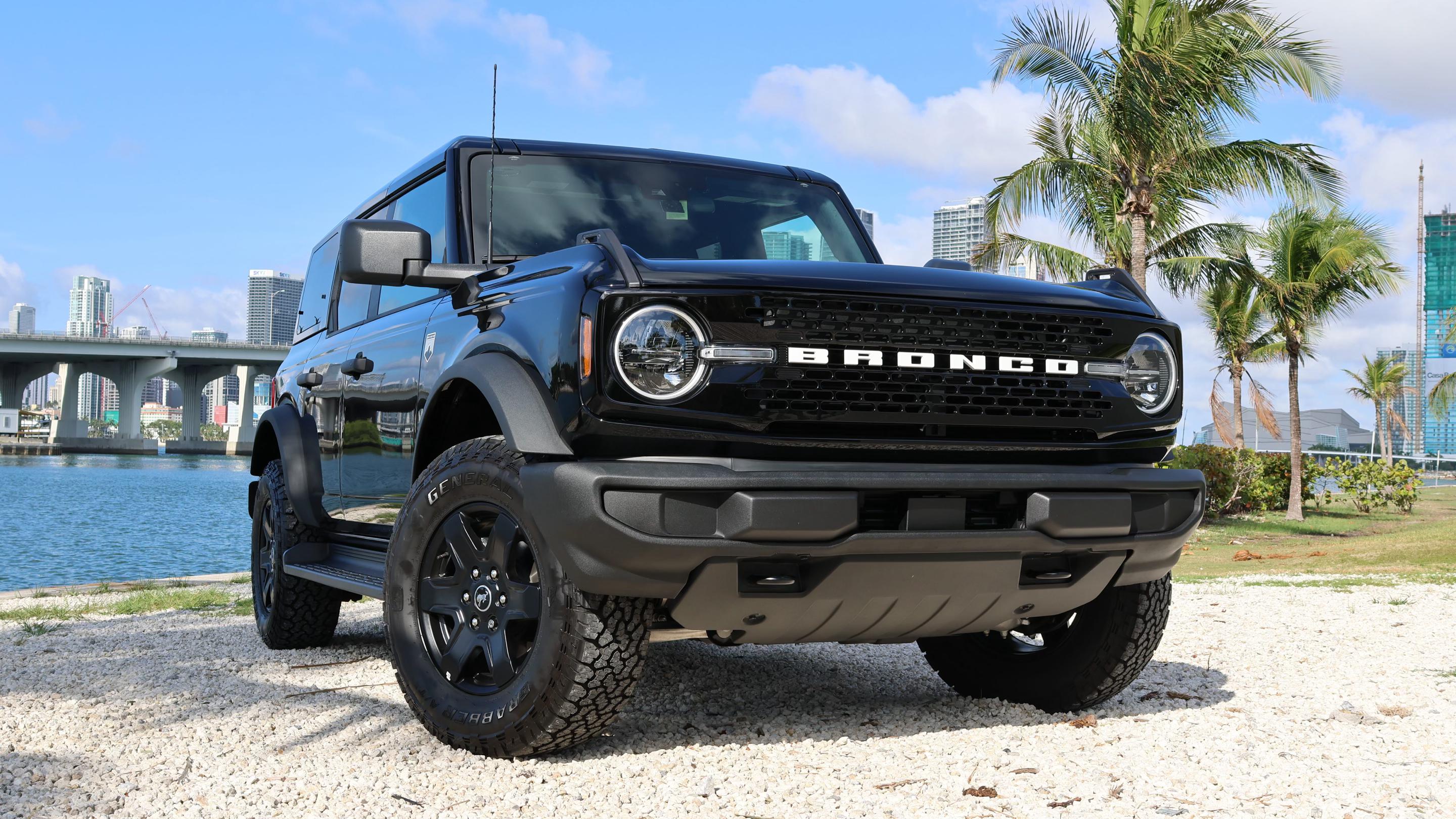 Ford Bronco 2025 in Miami, FL