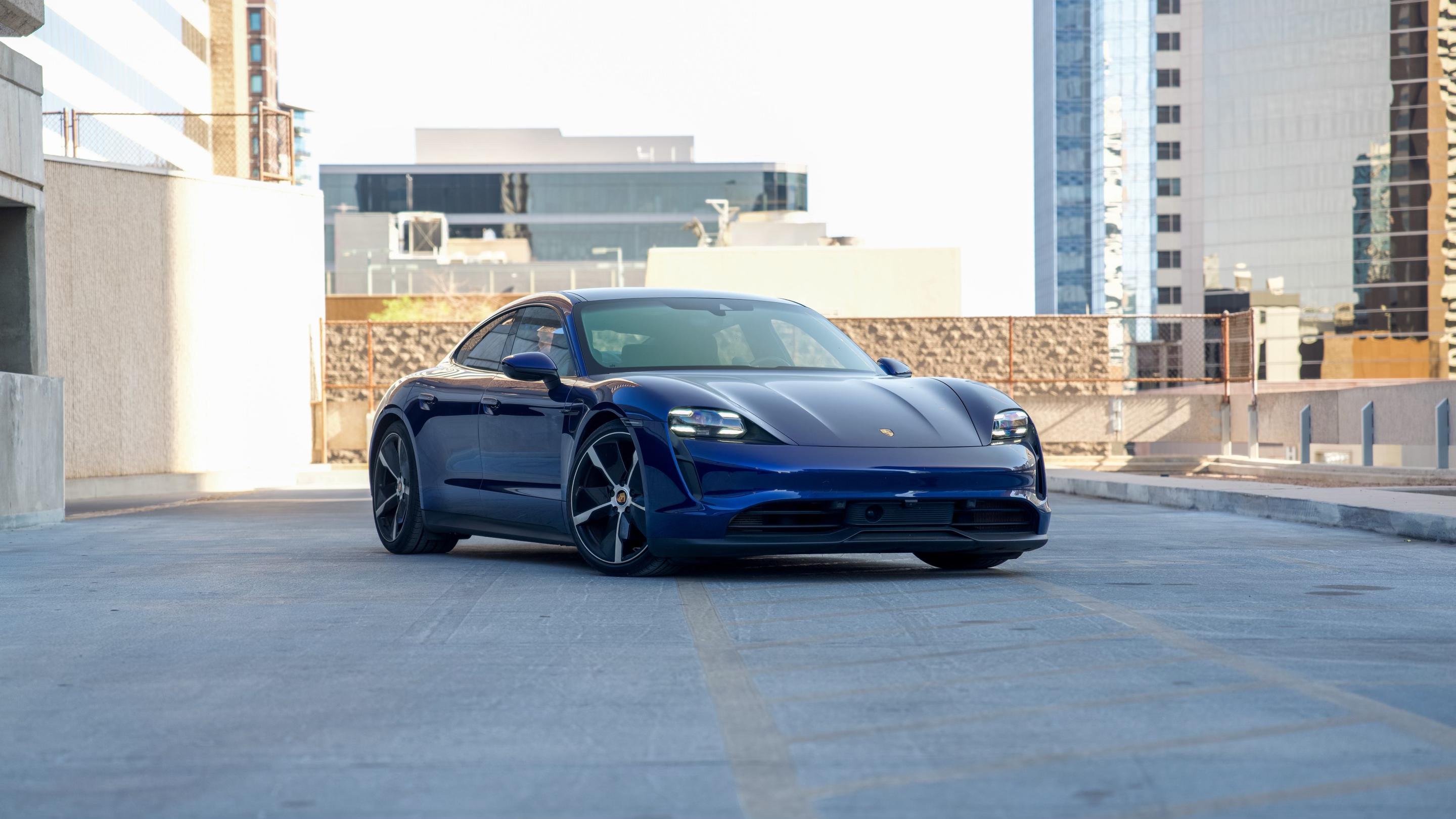 Porsche Taycan 2021 in Phoenix, AZ