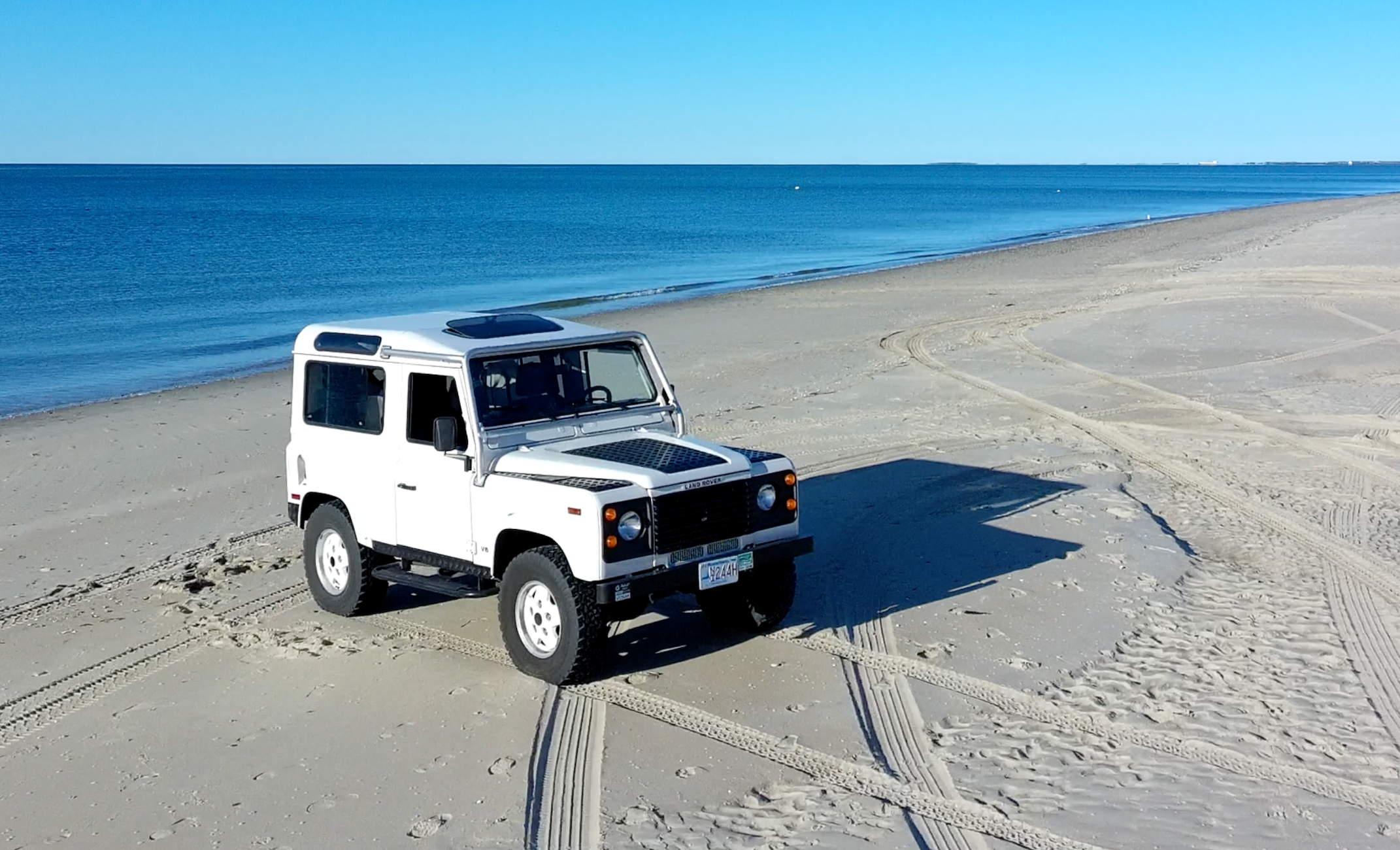 Land Rover Defender 90 1997 rental in Nantucket, MA by Anabelle Y