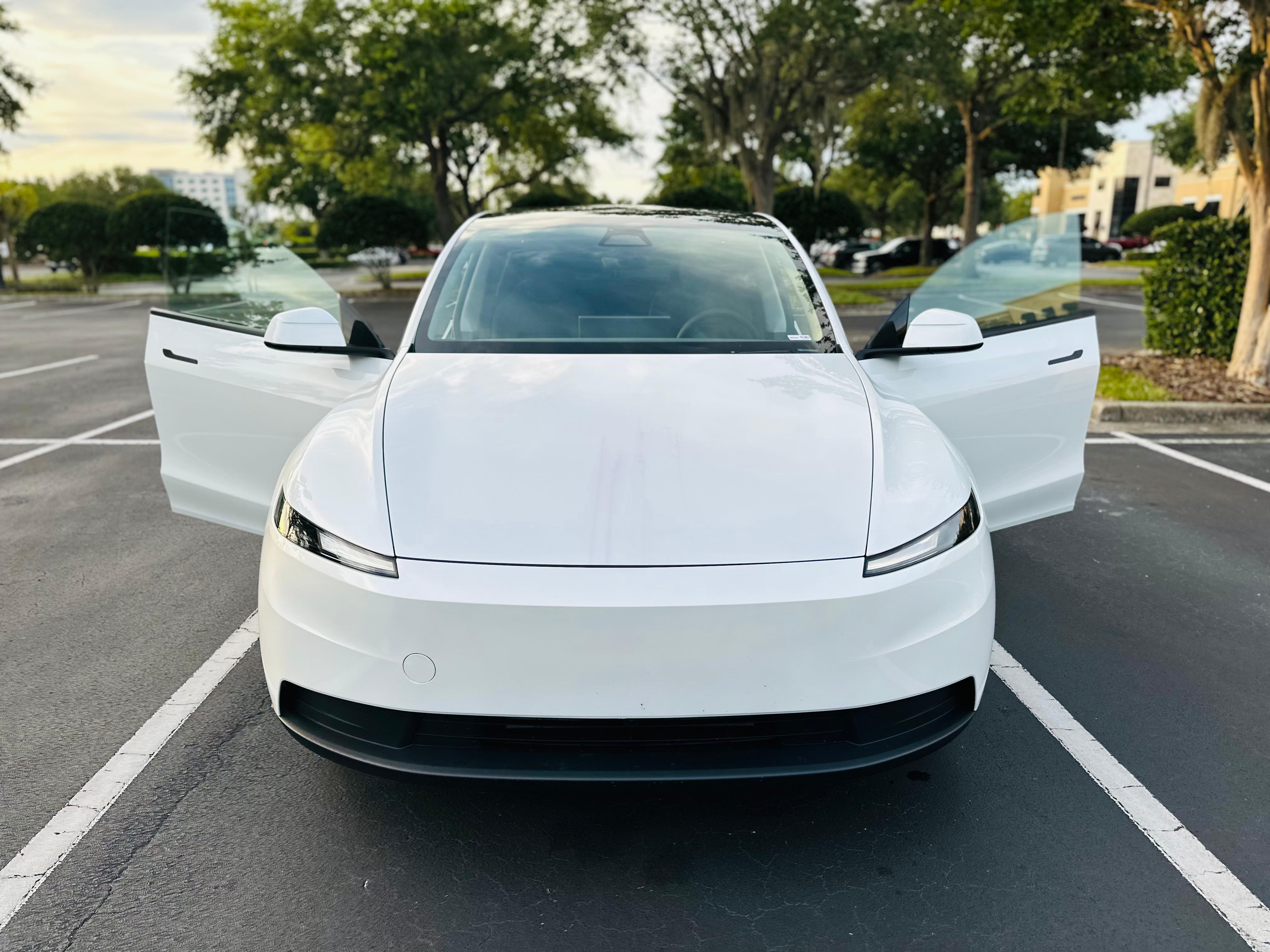 Tesla Model Y 2026 in Lake Mary, FL