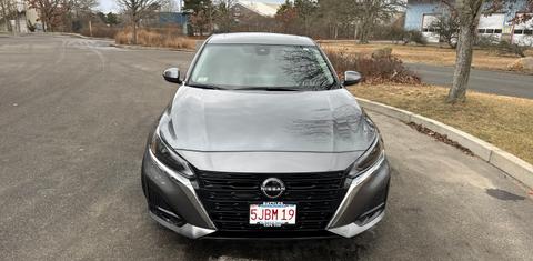 Nissan Altima 2023