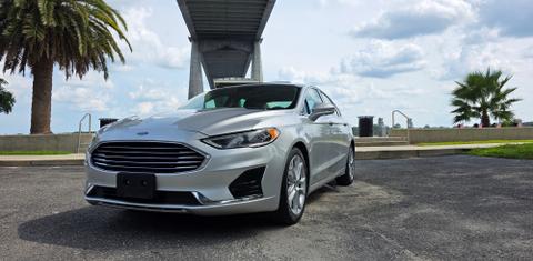 Ford Fusion 2019