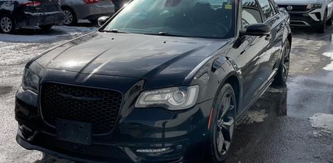 Chrysler 300 2023