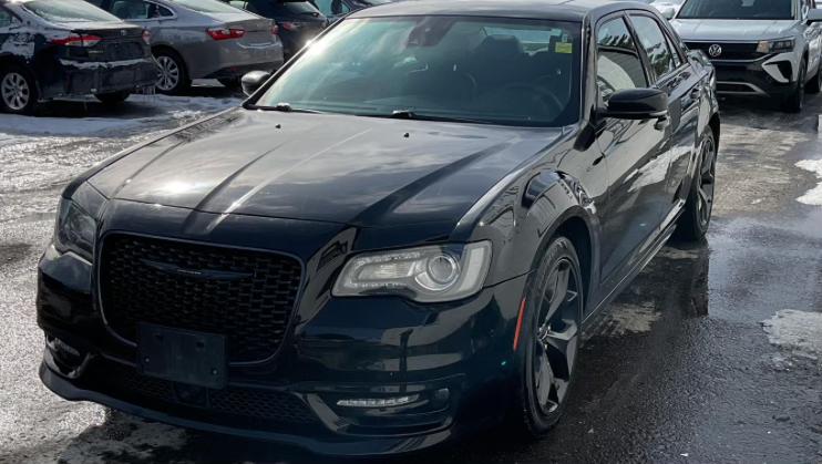 Chrysler 300 2023 à Ottawa, ON
