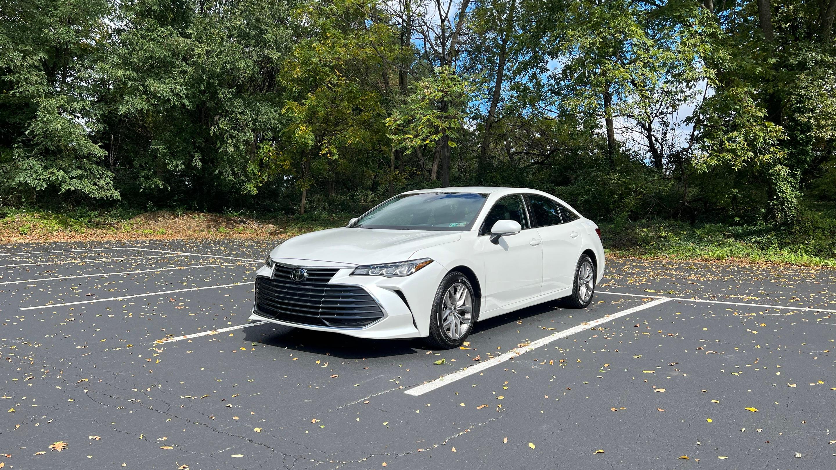 Toyota Avalon 2022 in Philadelphia, PA