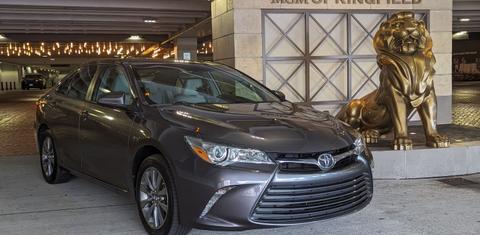 Toyota Camry 2016