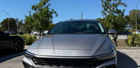 Hyundai Elantra 2026