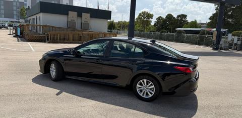 Toyota Camry Hybrid 2026