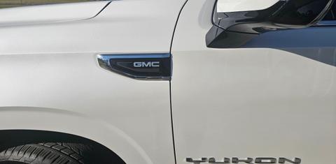 GMC Yukon 2024