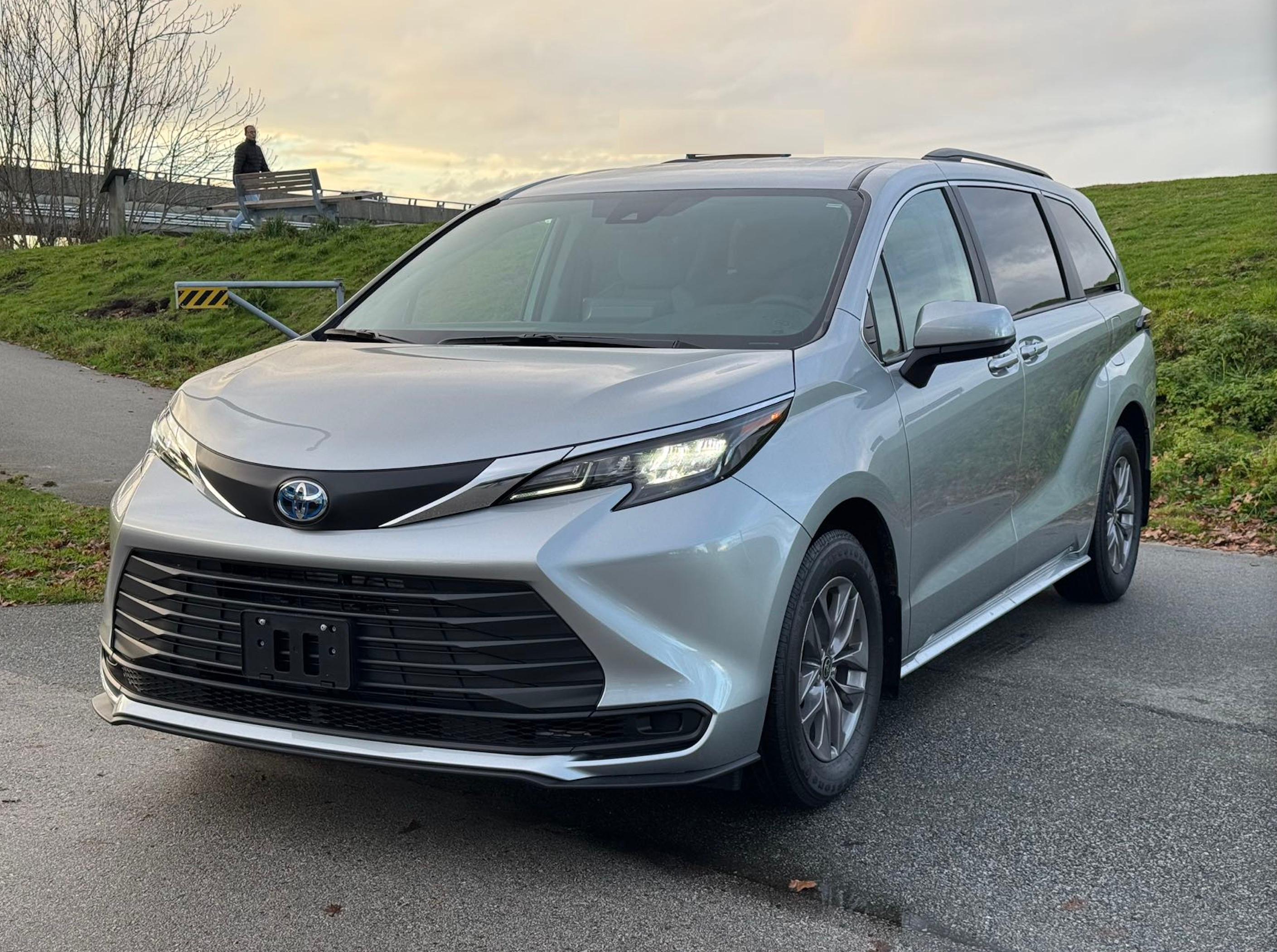 Toyota Sienna 2024 in 