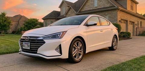Hyundai Elantra 2020
