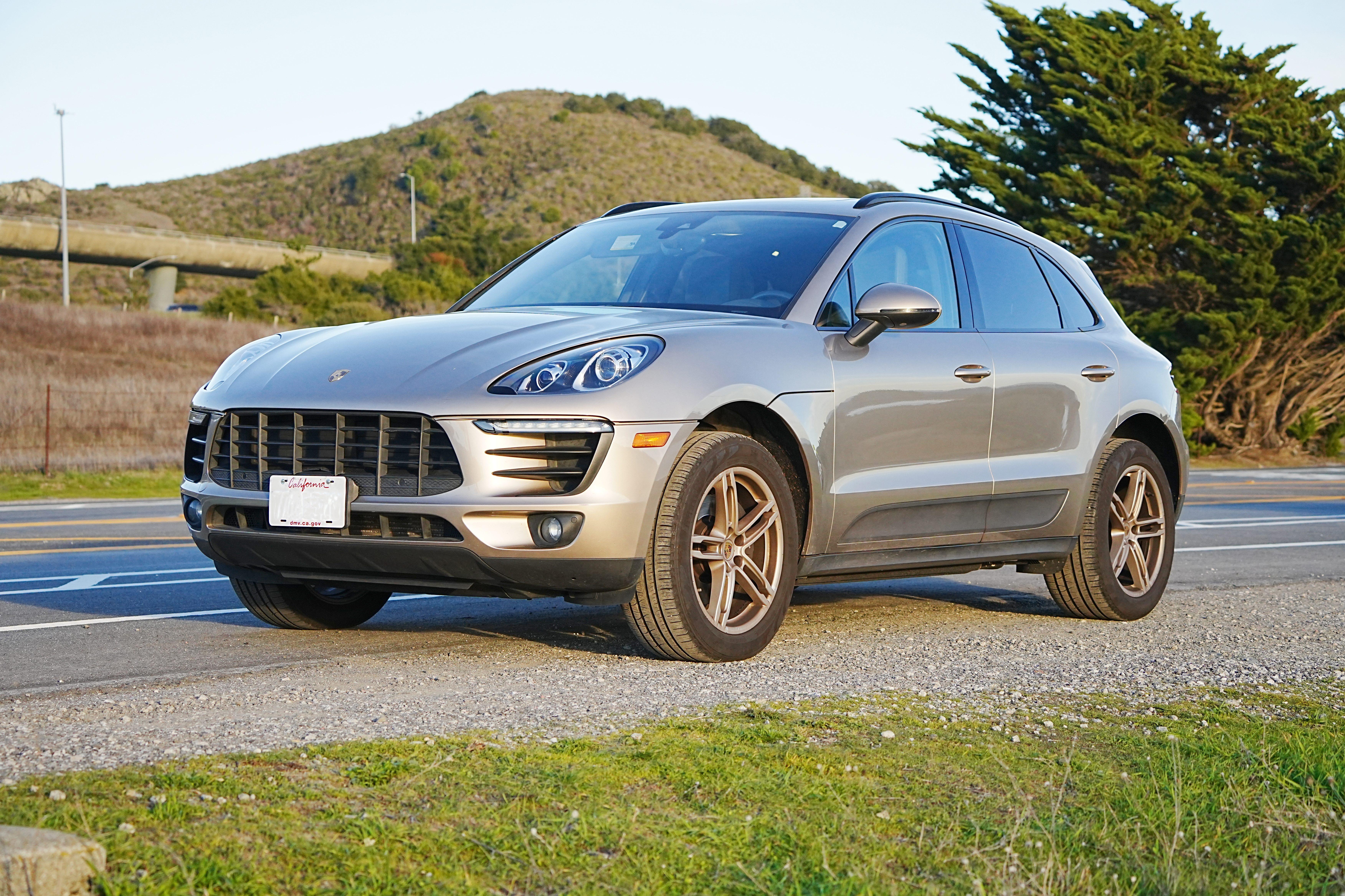 Porsche Macan 2017 in South San Francisco, CA
