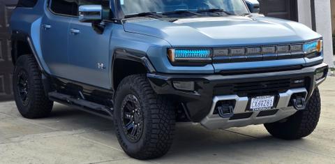 GMC HUMMER EV SUV 2024