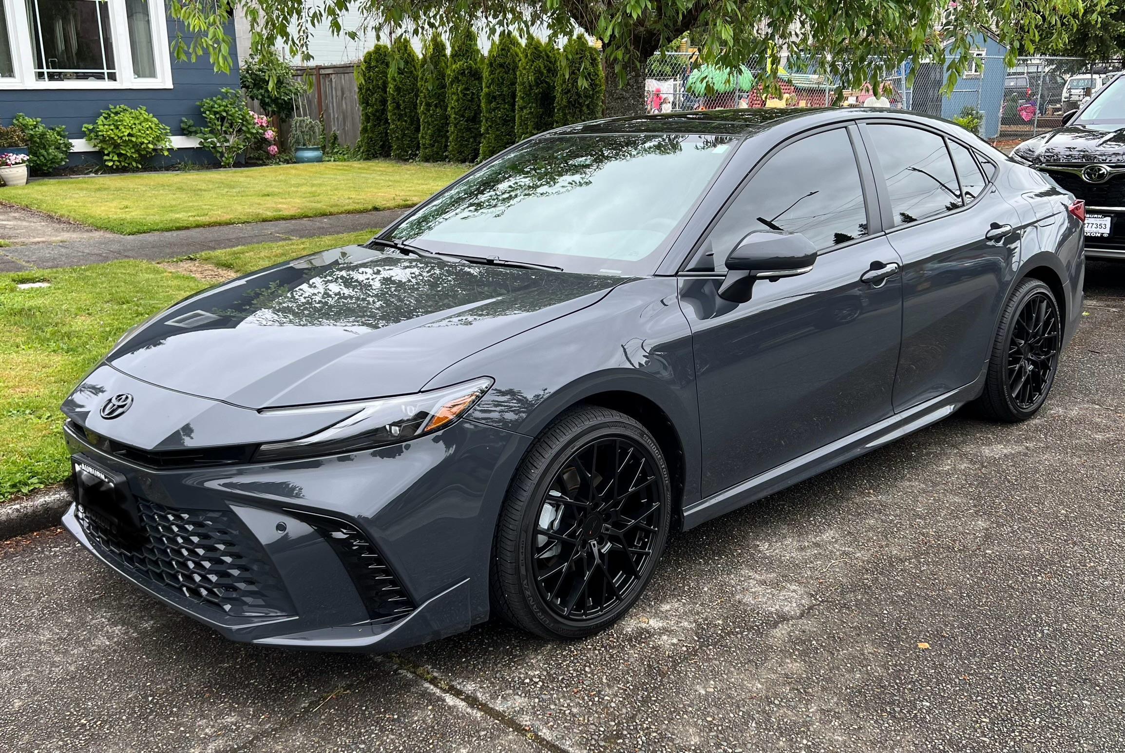 Toyota Camry Hybrid 2025 in Spring, TX