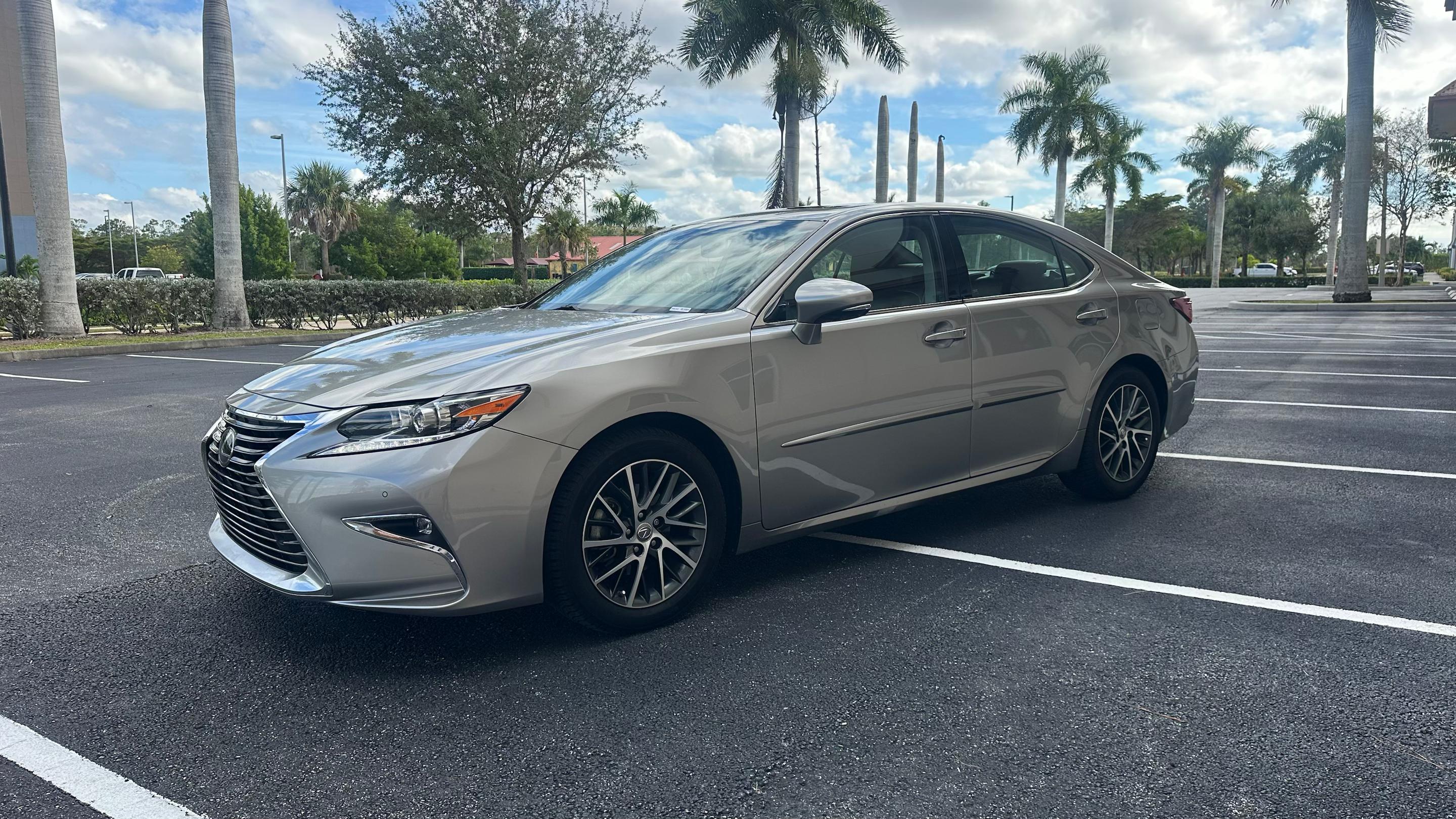 Lexus ES 2017 in Fort Myers, FL