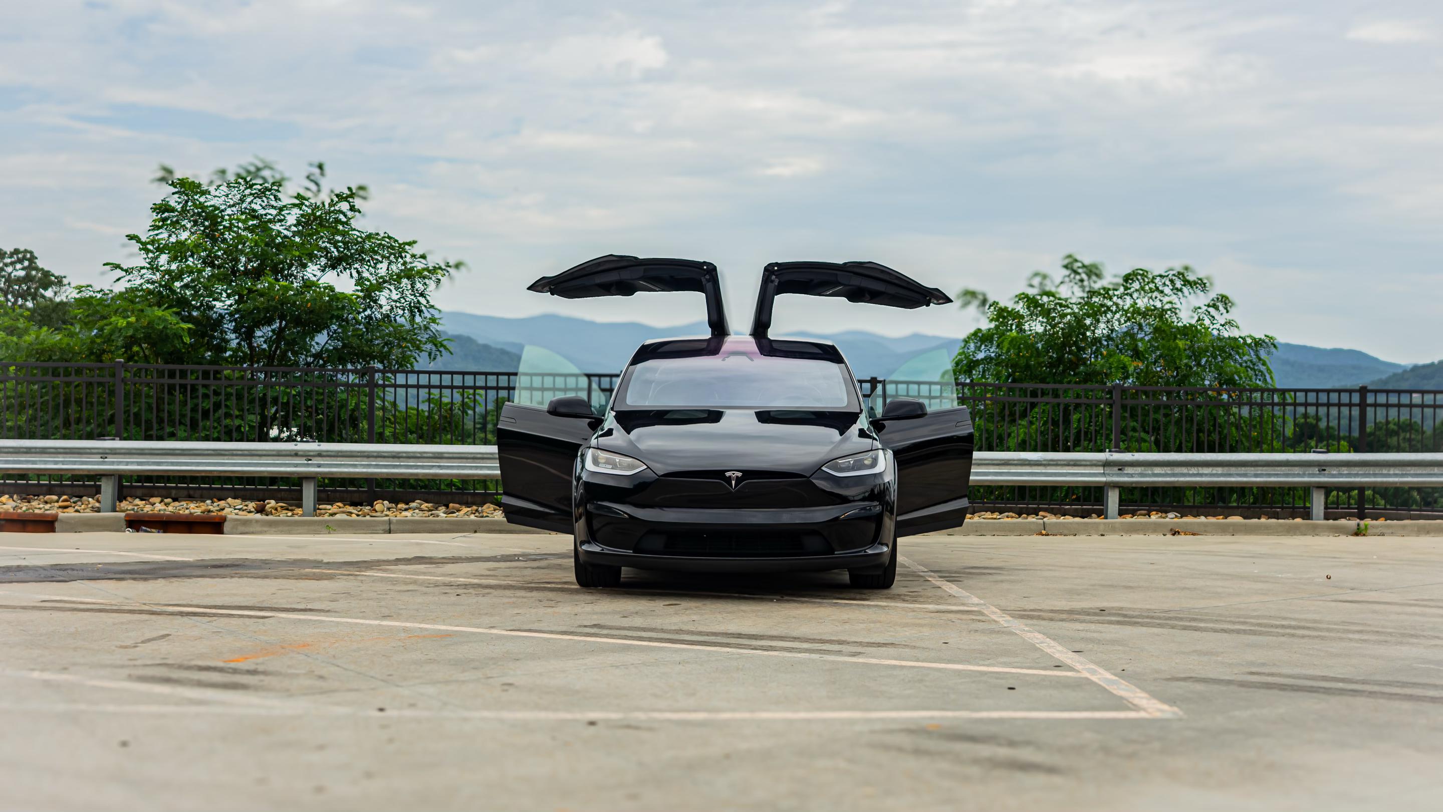 Tesla Model X 2024 in Arden, NC