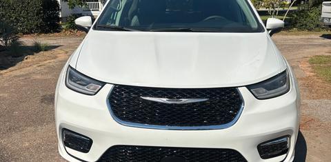 Chrysler Pacifica 2023