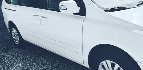 Kia Sedona 2012