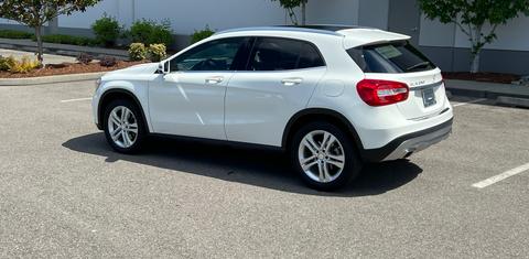 Mercedes-Benz GLA-Class 2015