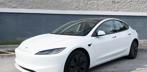 Tesla Model 3 2025