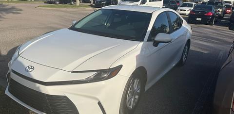 Toyota Camry Hybrid 2025