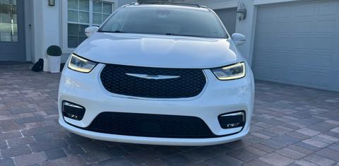Chrysler Pacifica 2022