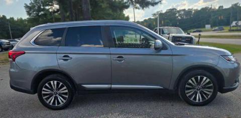 Mitsubishi Outlander 2020