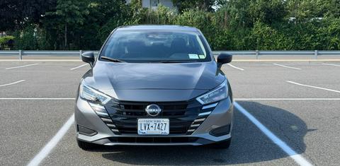 Nissan Versa 2025