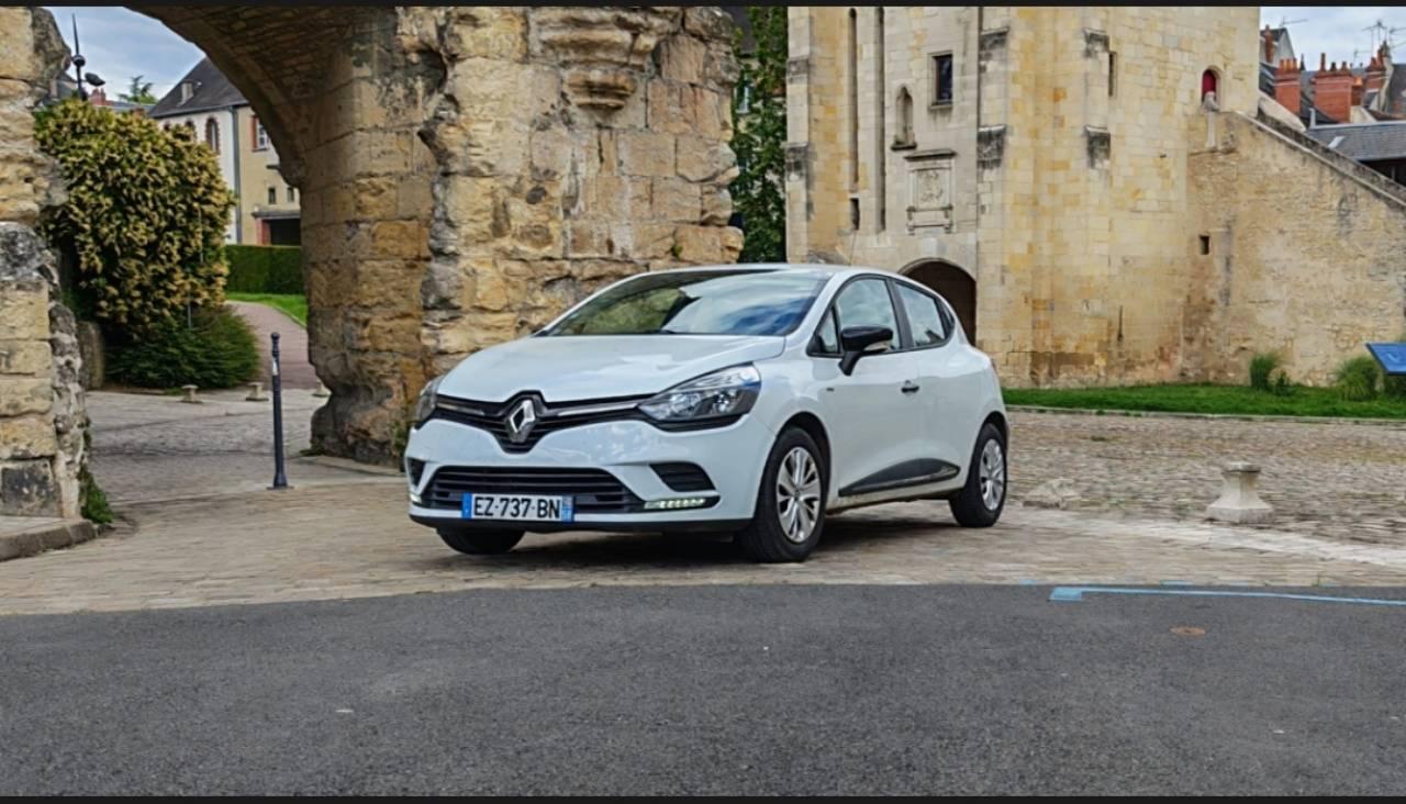 Renault CLIO IV 2018 à Nevers