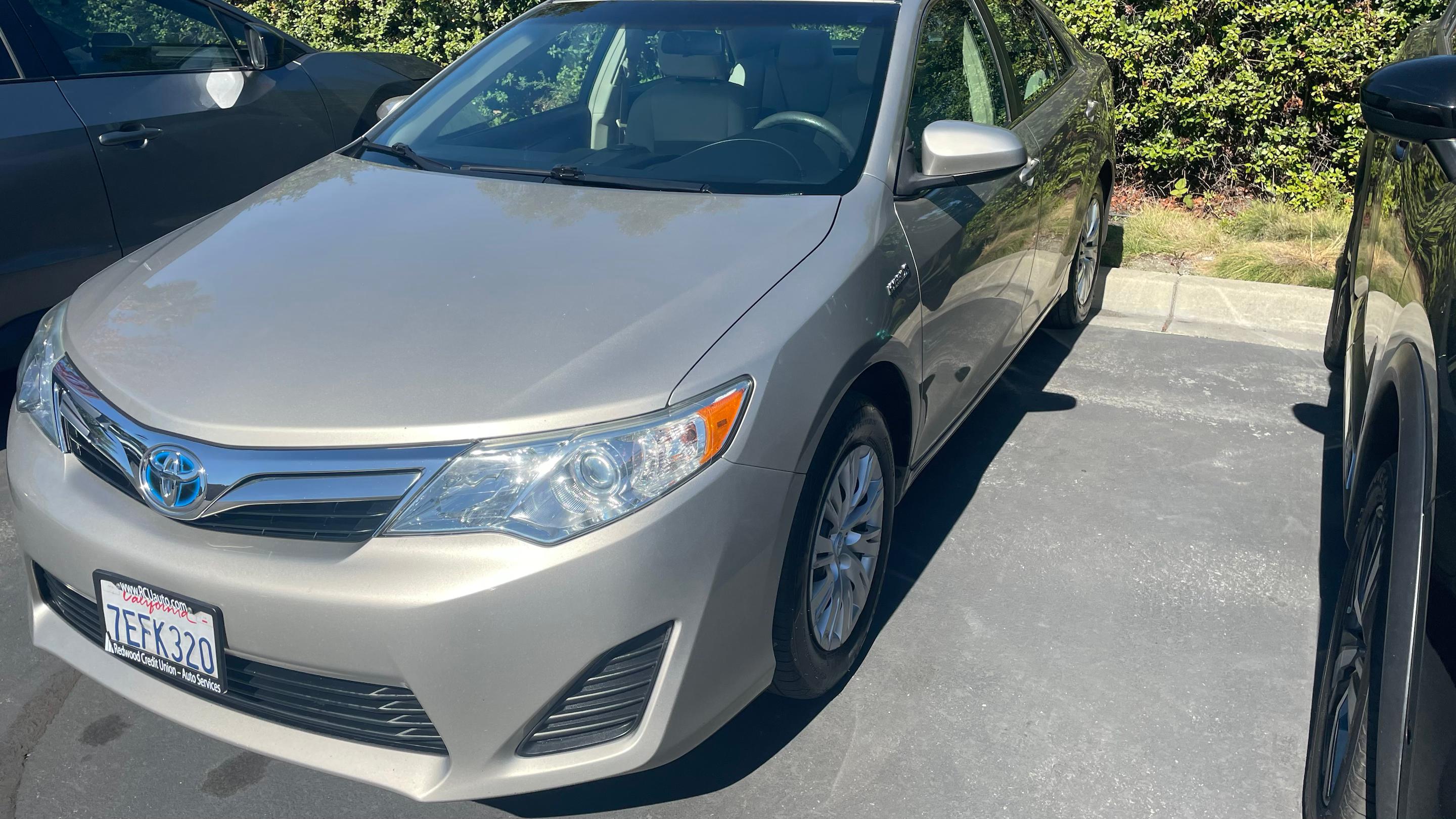 Toyota Camry Hybrid 2014 in 