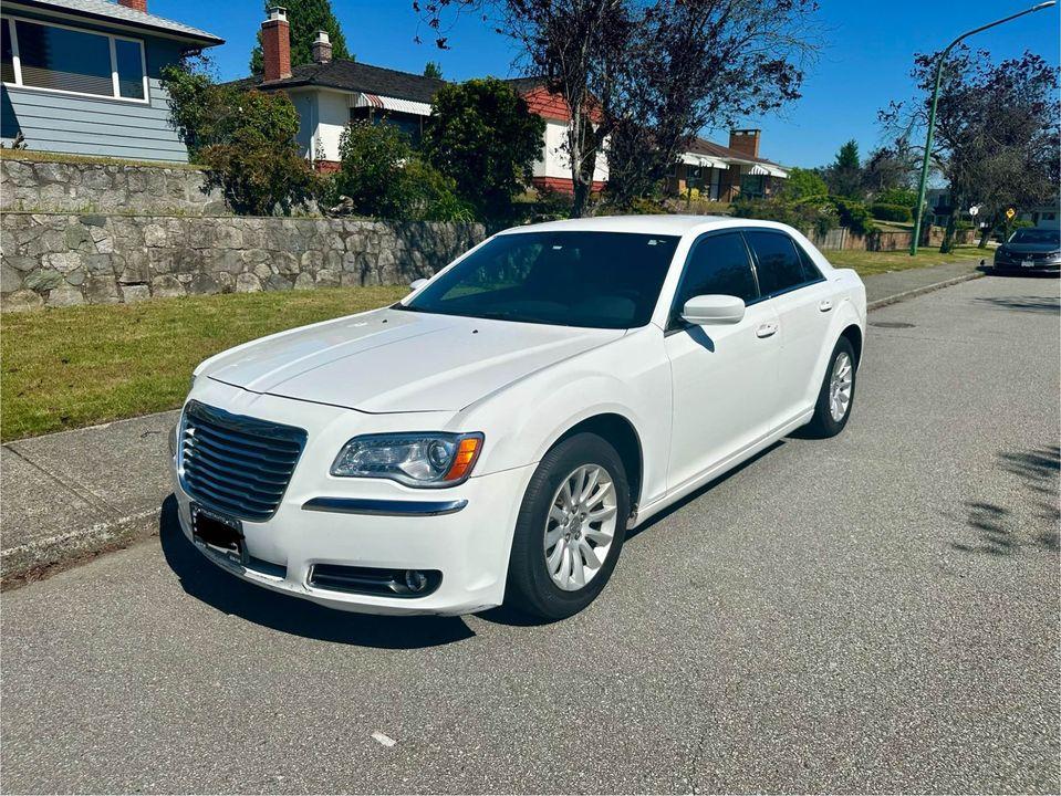 Chrysler 300 2014 à Vancouver, BC