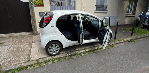 Peugeot ION 2016