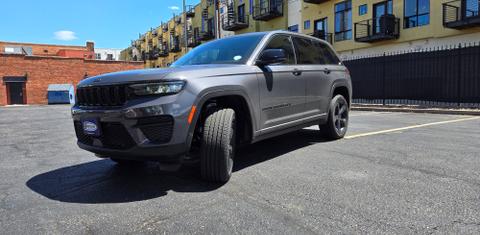 Jeep Grand Cherokee 2024