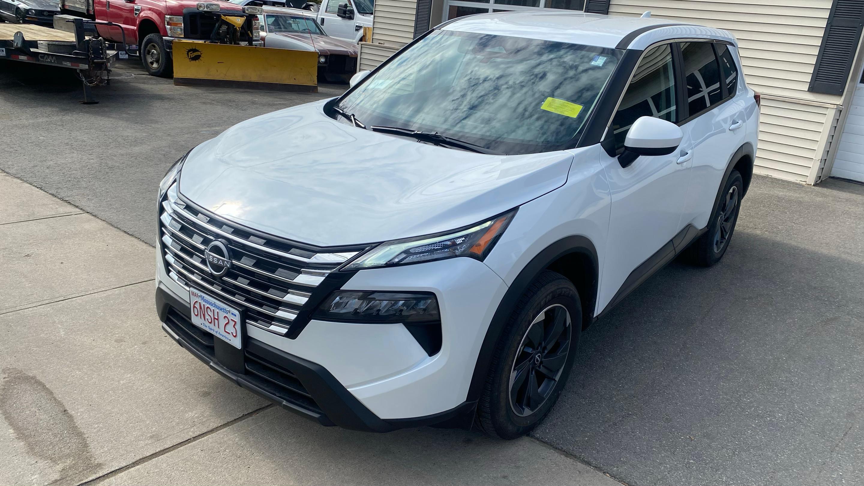 Nissan Rogue 2026 in Spencer, MA
