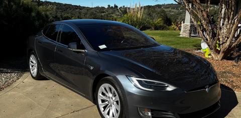 Tesla Model S 2017