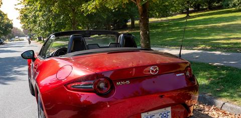 Mazda MX-5 Miata 2025