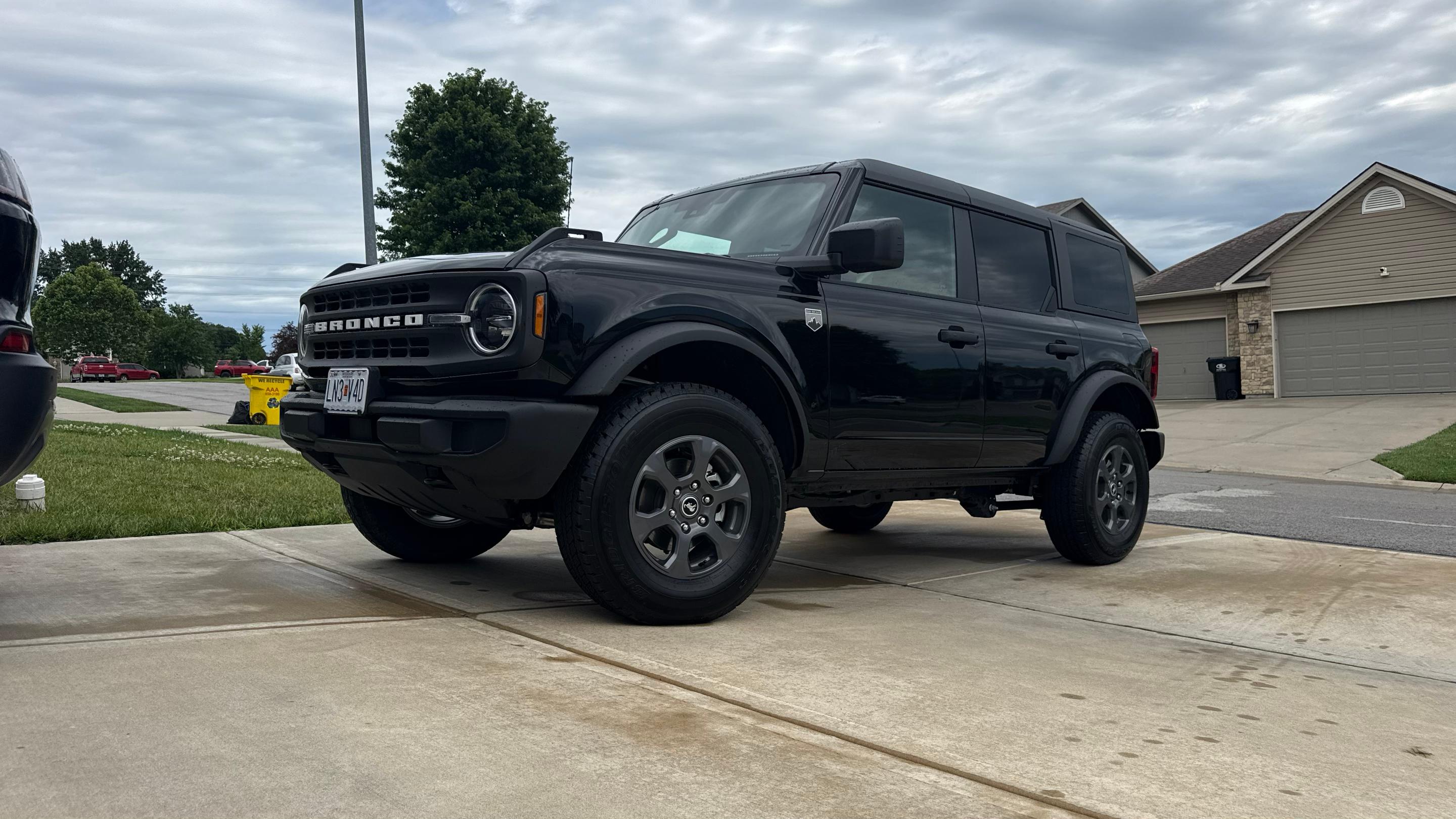 Ford Bronco 2026 in Pleasant Valley, MO