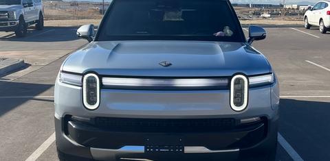 Rivian R1S 2026