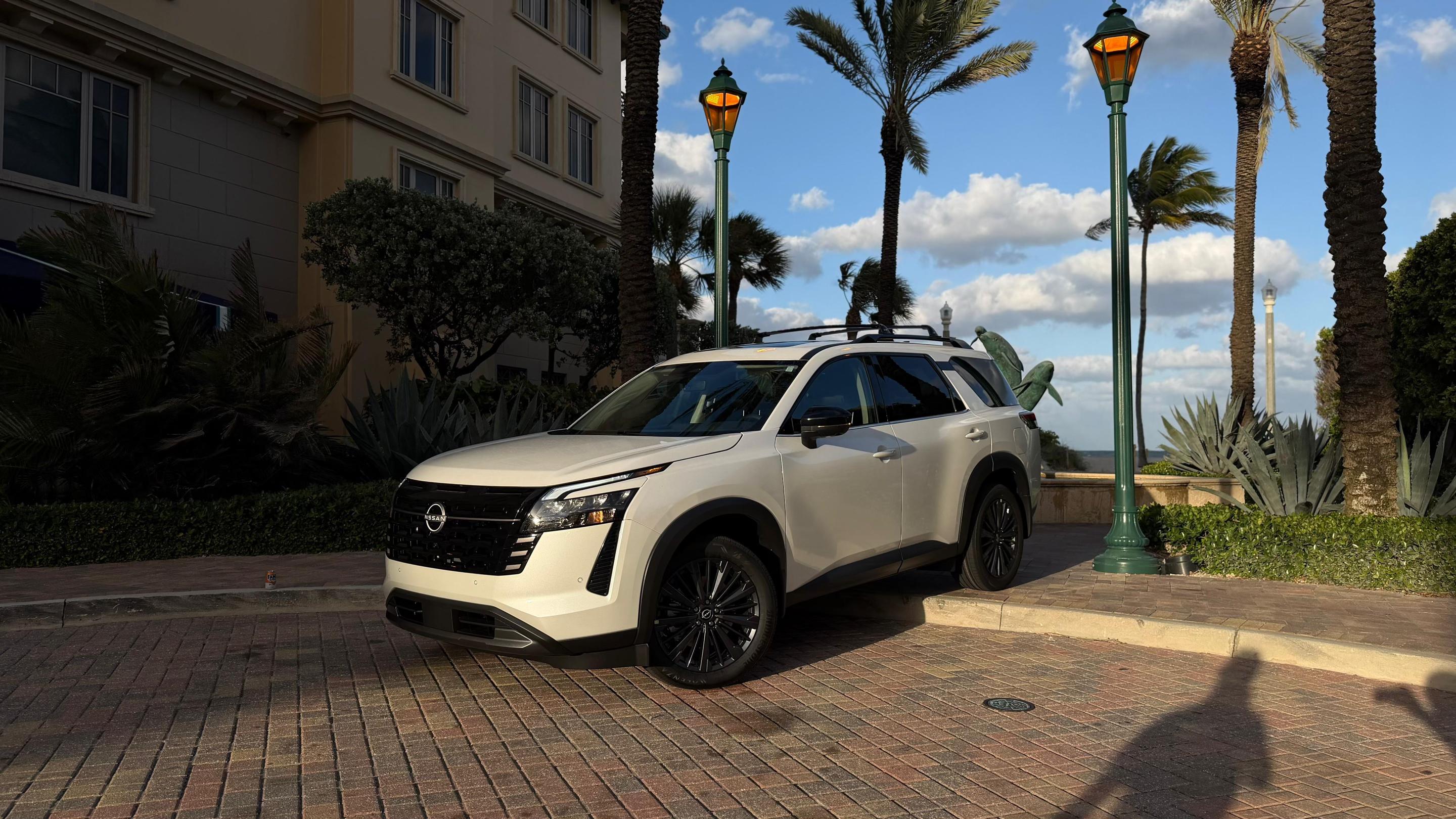 Nissan Pathfinder 2026 in Fort Lauderdale, FL