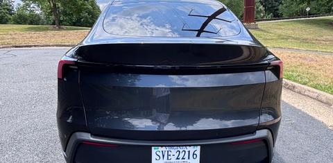 Tesla Model Y 2026