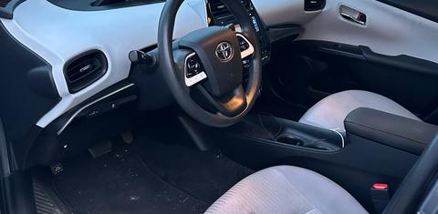 Toyota Prius 2016