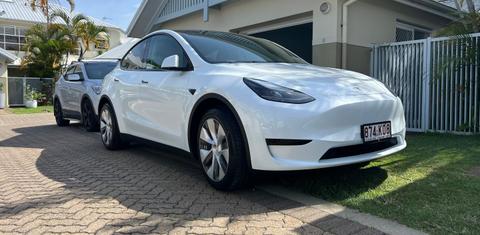 Tesla MODEL Y 2024