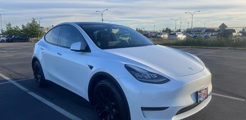 Tesla Model Y 2021