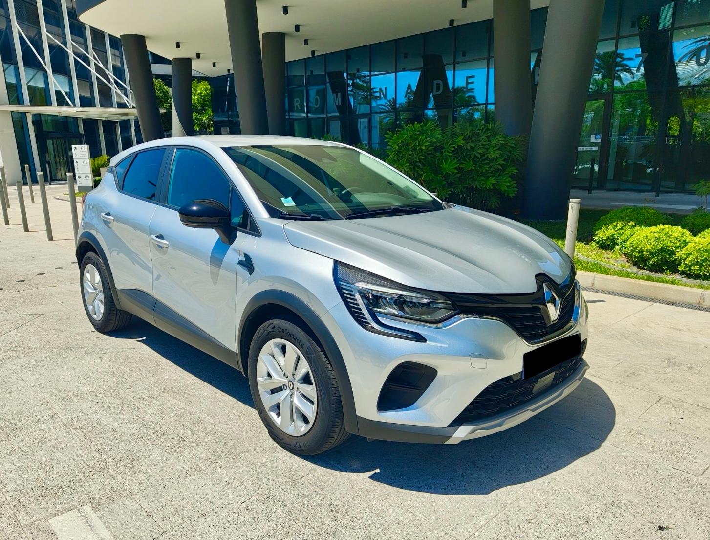 Renault CAPTUR II 2023 in Nice