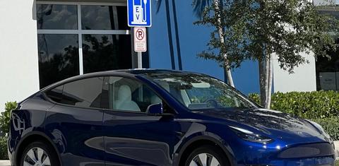 Tesla Model Y 2022