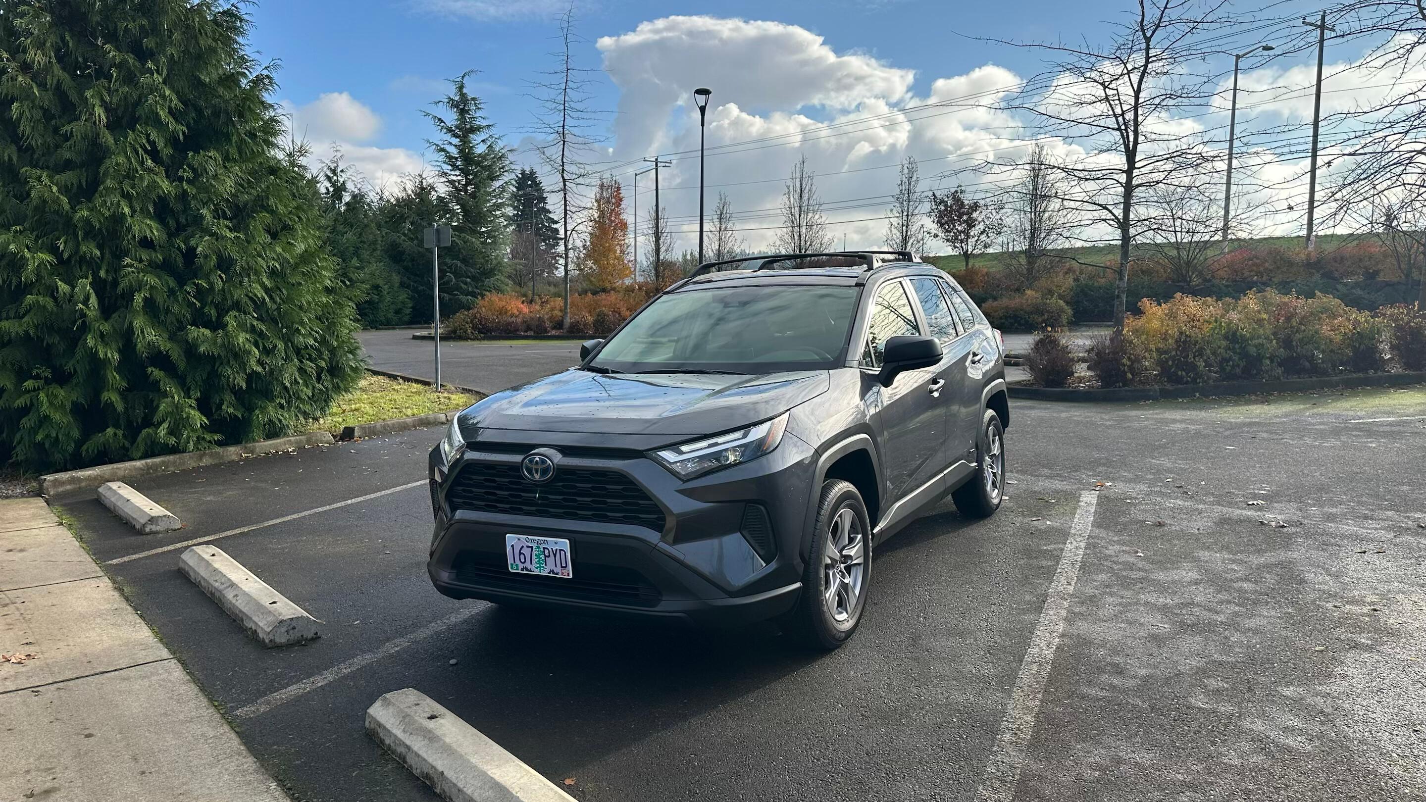 Toyota RAV4 Hybrid 2024 in Portland, OR